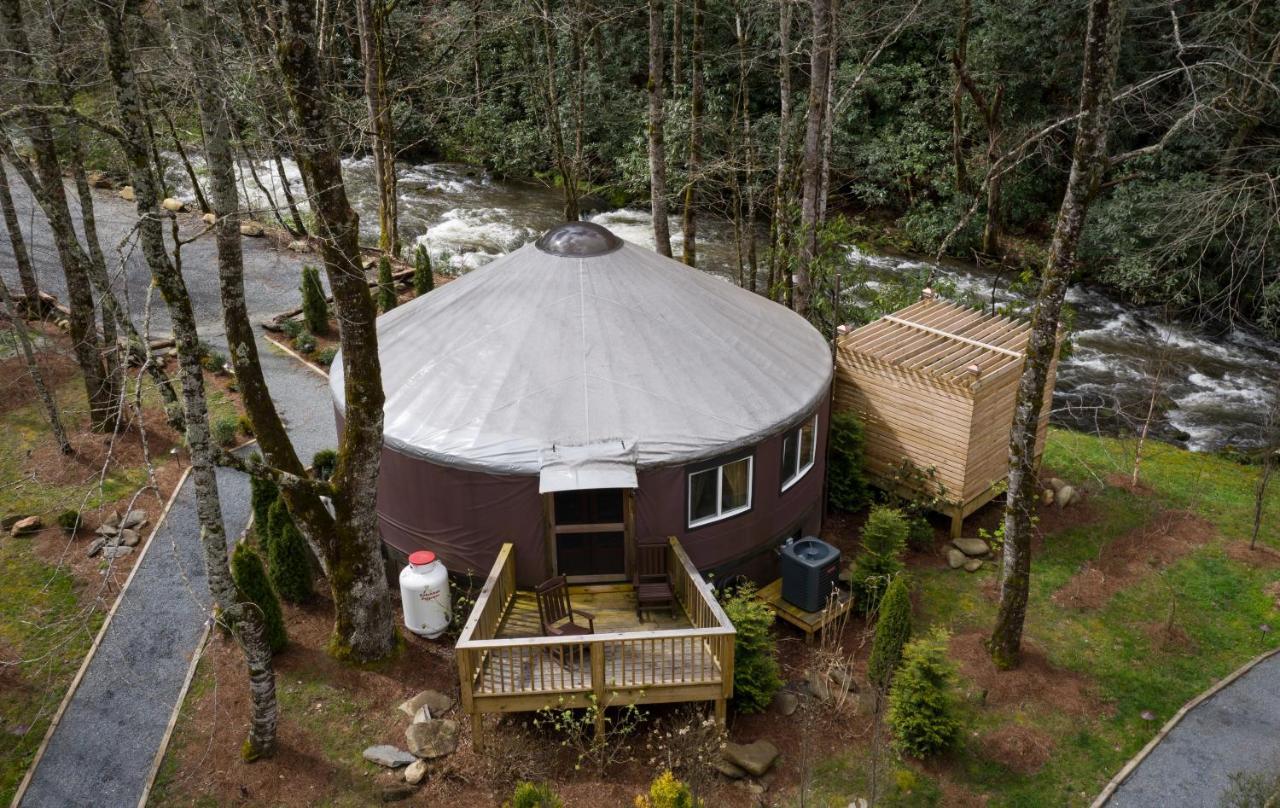 Вілла Tranquil Haven Luxy Yurt - Creekside Glamping With Private Hot Tub Topton Екстер'єр фото
